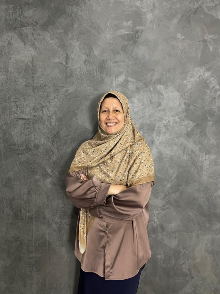 b8af7321-79fd-4afe-a8f6-220b35a73f92-768×1024